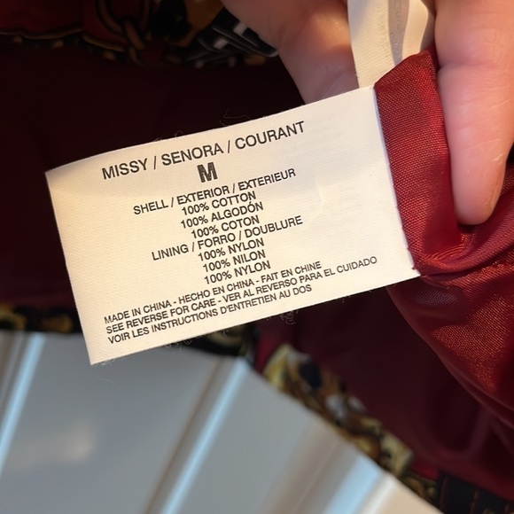 𝅺QUILTED cotton vest with designer inspired scroll chain print size M Bandolino - Picture 7 of 7